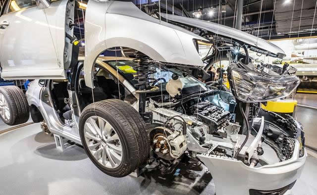 汽車行駛6萬公里，記得更換這些零件，別讓汽車提前報廢